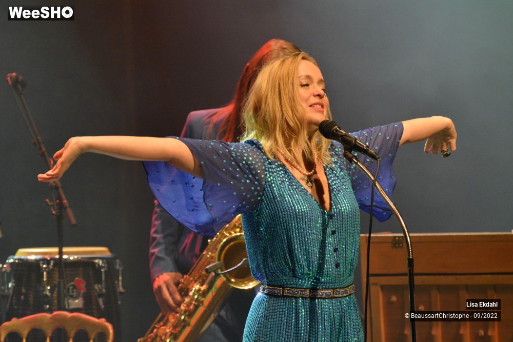 74/84 photos du spectacle Lisa Ekdahl