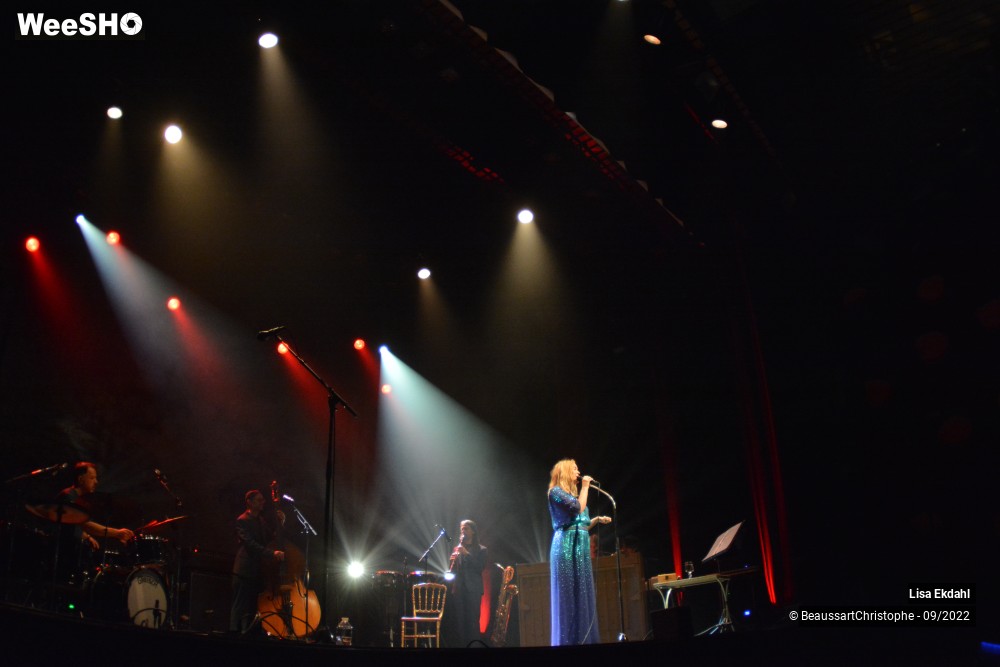 83/84 photos du spectacle Lisa Ekdahl