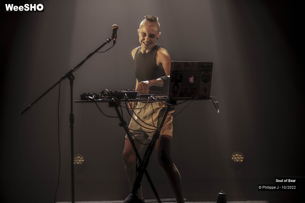 10/20 photos du spectacle Soul of Bear