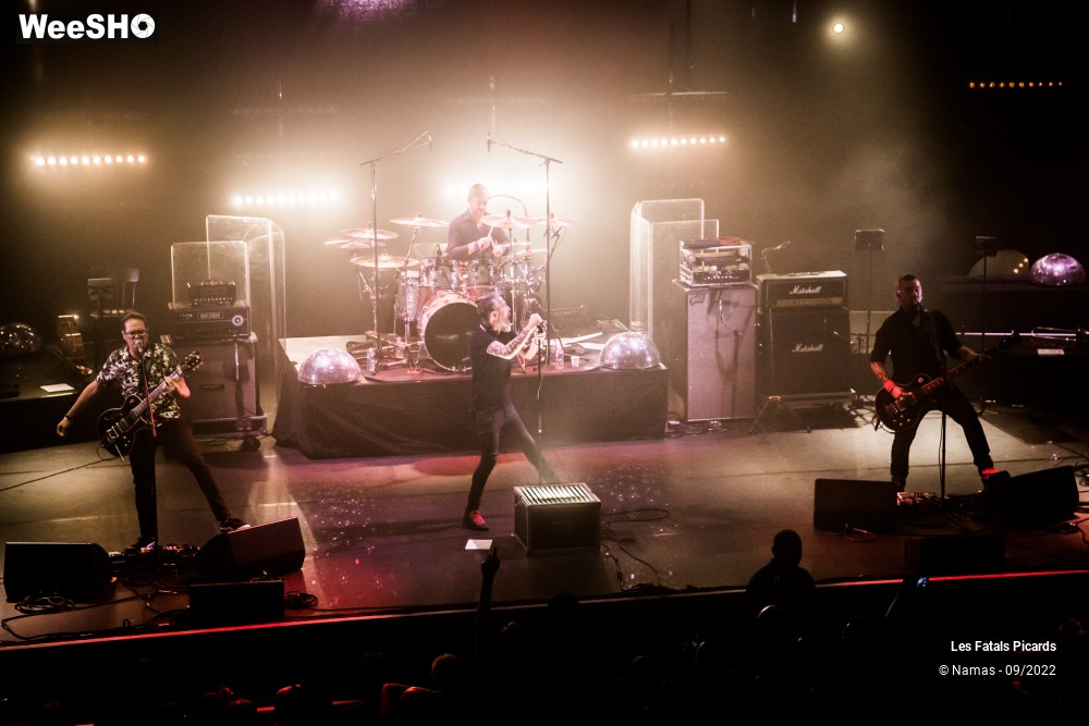 15/91 photos du spectacle Les Fatals Picards