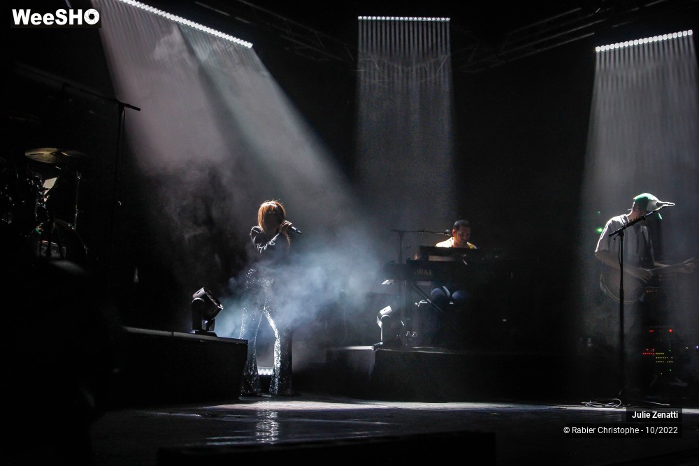 1/47 photos du spectacle Julie Zenatti