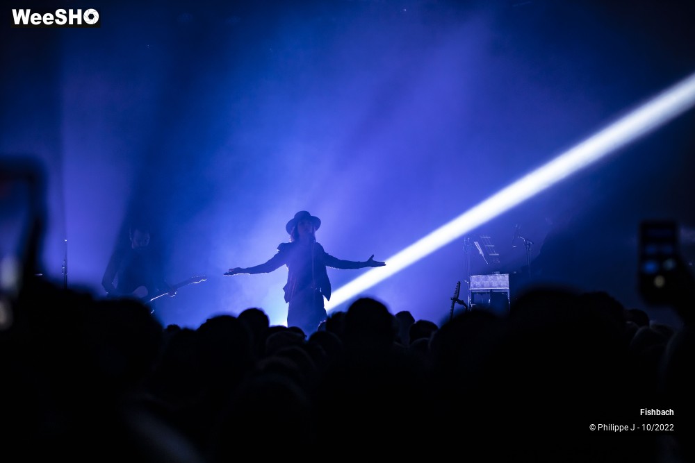 13/13 photos du spectacle Fishbach