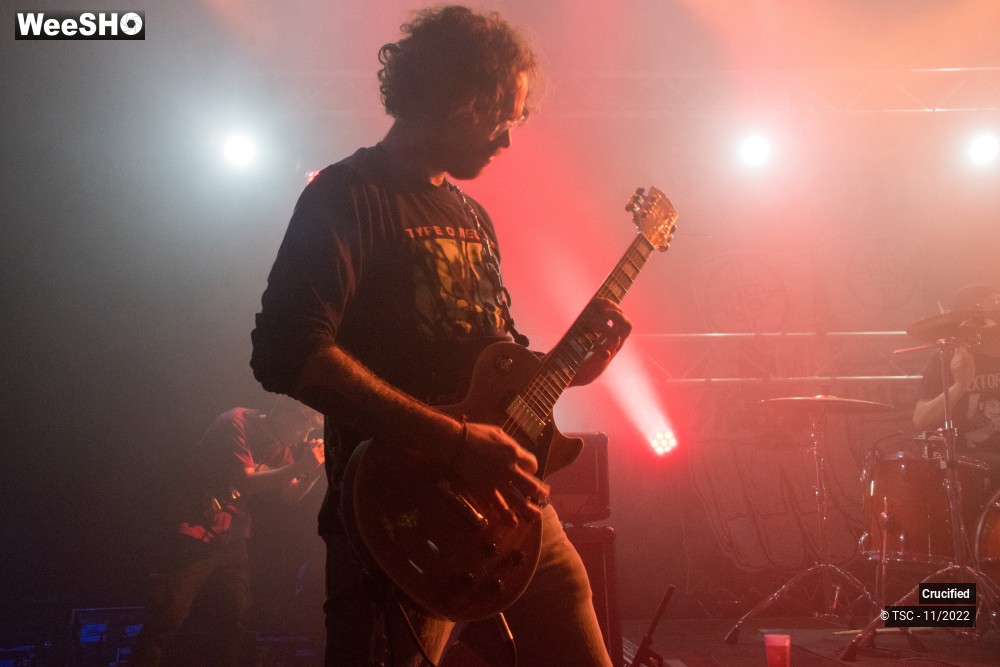2/5 photos du spectacle Crucified