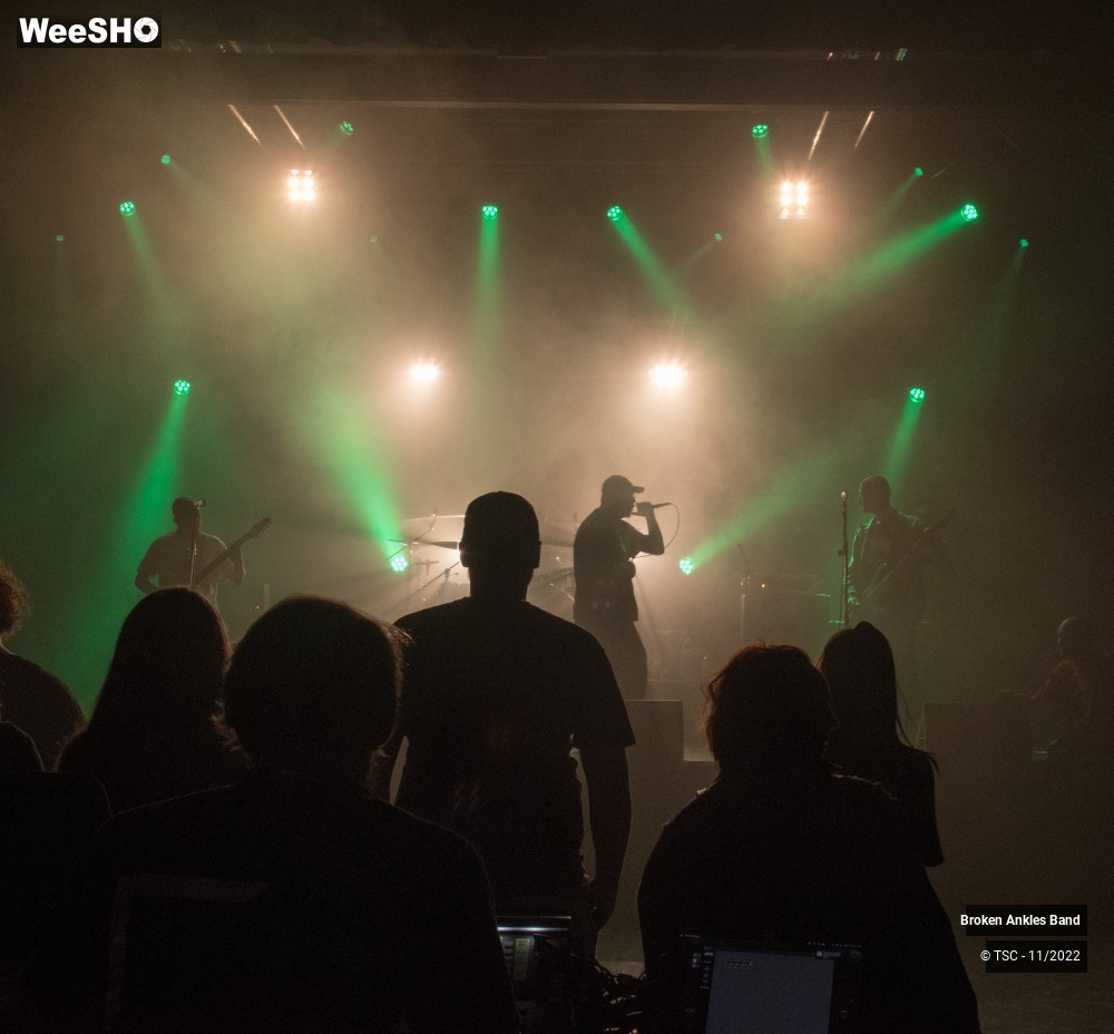 7/7 photos du spectacle Broken ankles