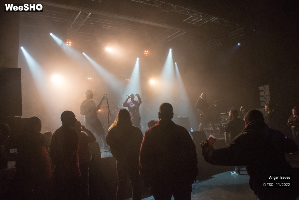 7/8 photos du spectacle Anger issues