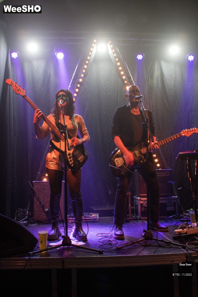 1/11 photos du spectacle Dear Deer