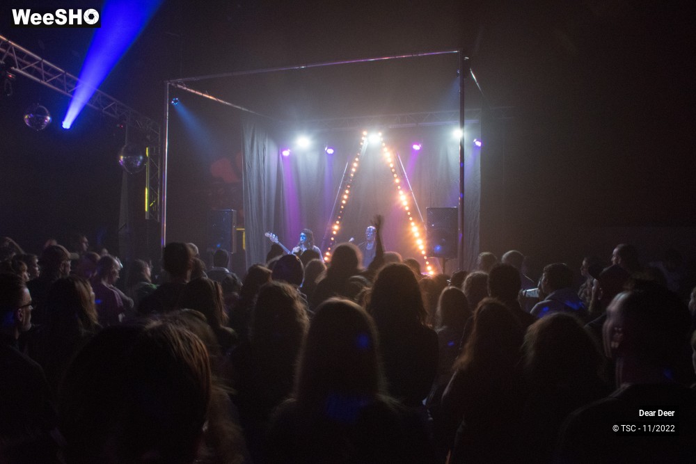 10/11 photos du spectacle Dear Deer