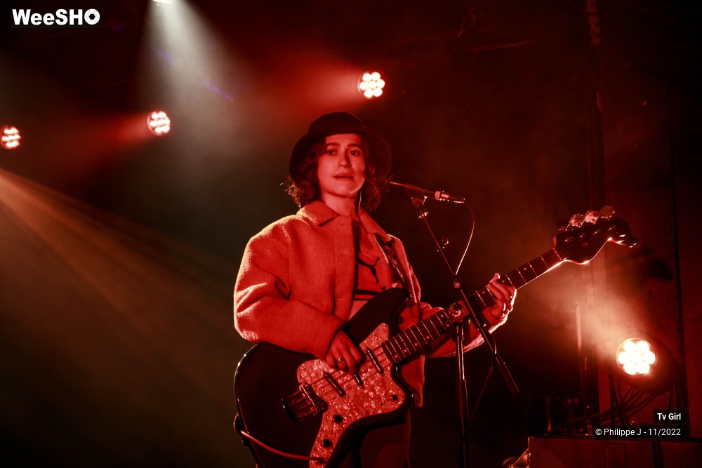 8/20 photos du spectacle Tv Girl