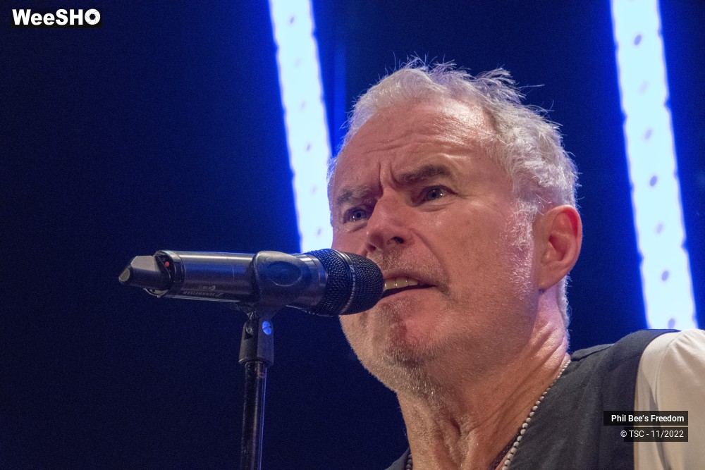 3/22 photos du spectacle Phil Bee