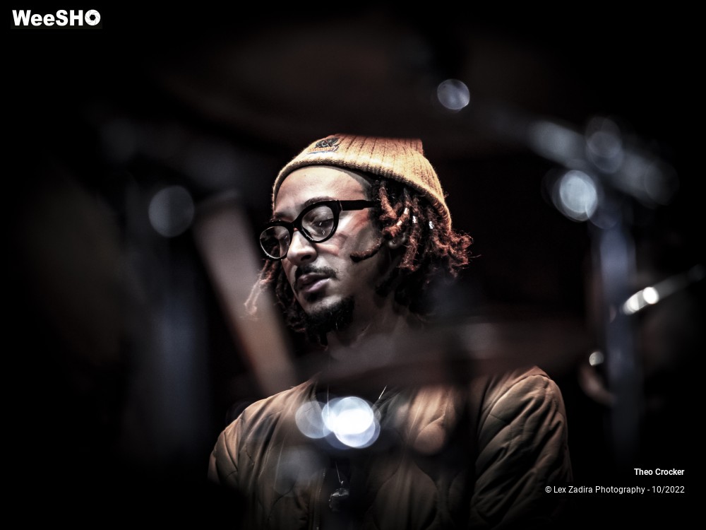 8/10 photos du spectacle Théo Crocker