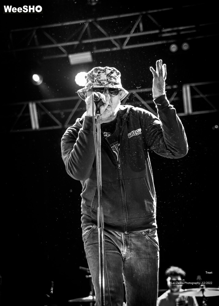 1/11 photos du spectacle TRUST