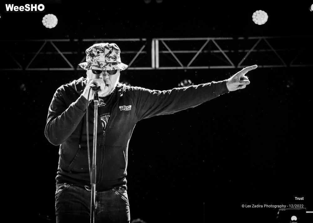 6/11 photos du spectacle TRUST