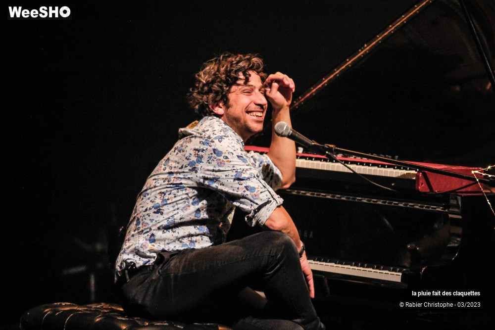 30/38 photos du spectacle La pluie fait des claquettes