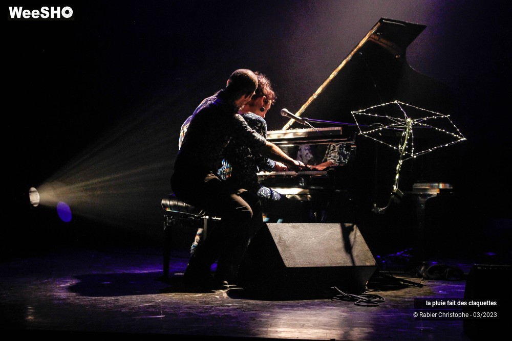 36/38 photos du spectacle La pluie fait des claquettes