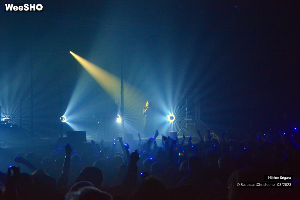 10/37 photos du spectacle Hélène Ségara