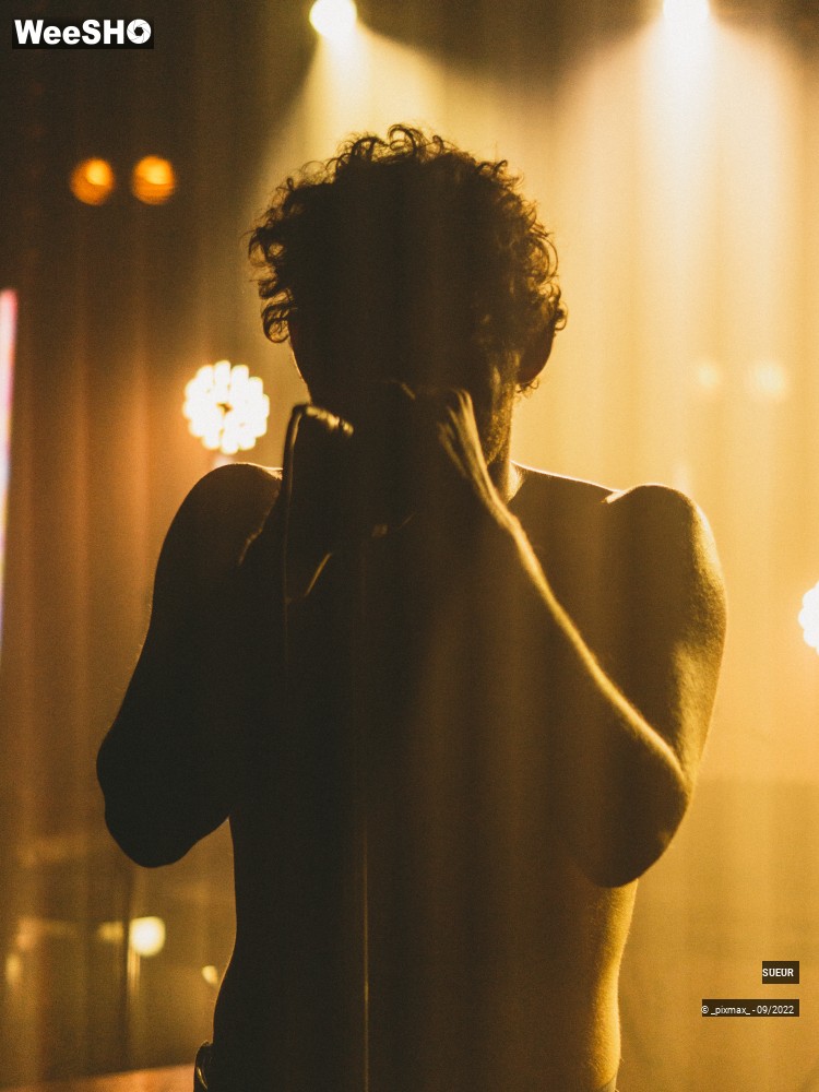 42/58 photos du spectacle SÜEÜR :: Le Poche, Béthune