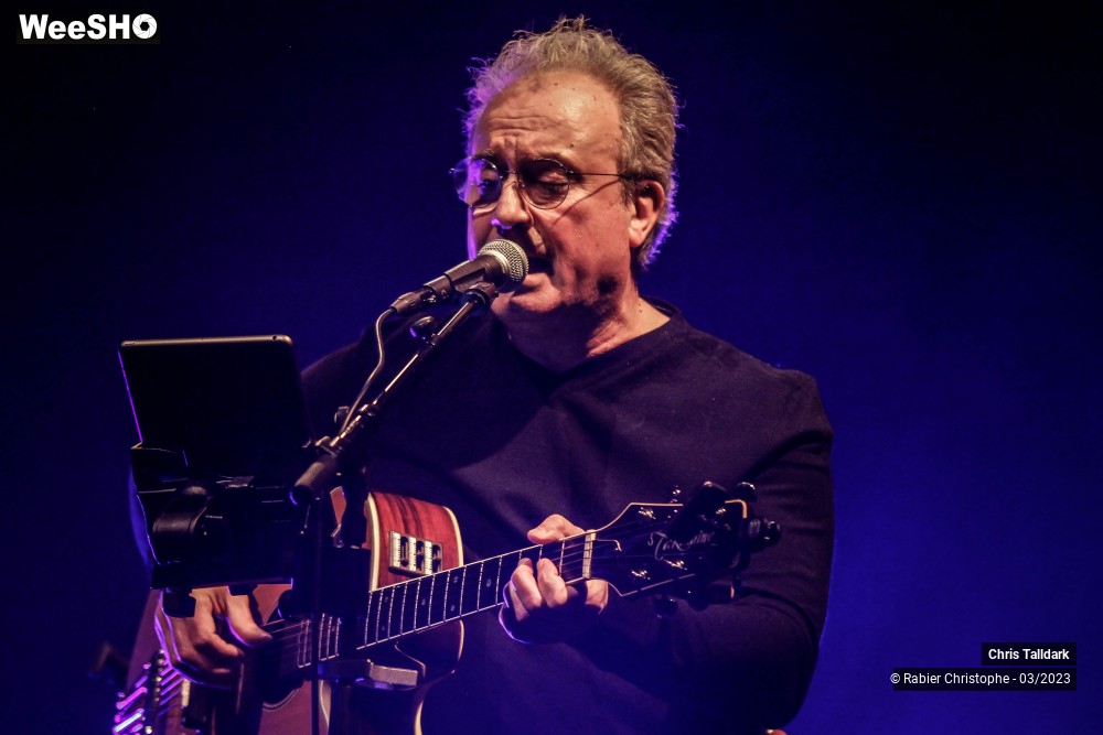 2/32 photos du spectacle Chris talldark chante Mouloudji
