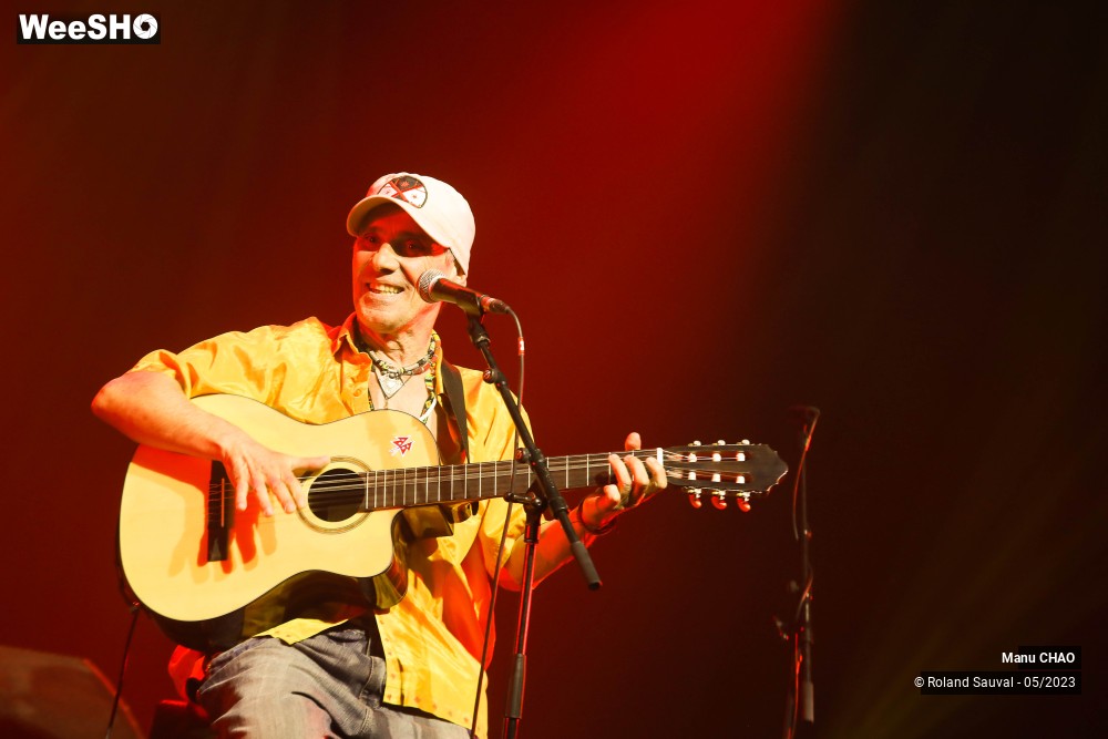 4/33 photos du spectacle Manu Chao en acoustic