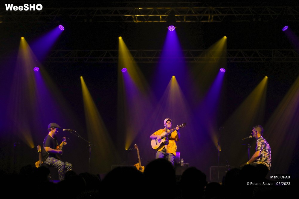 32/33 photos du spectacle Manu Chao en acoustic