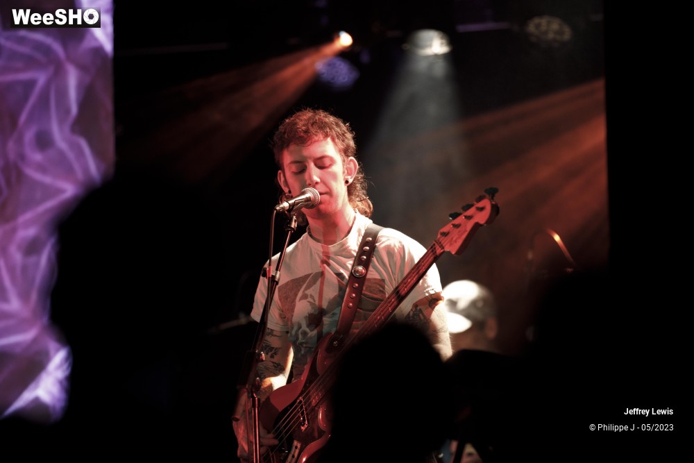 17/23 photos du spectacle Jeffrey Lewis & The Voltage