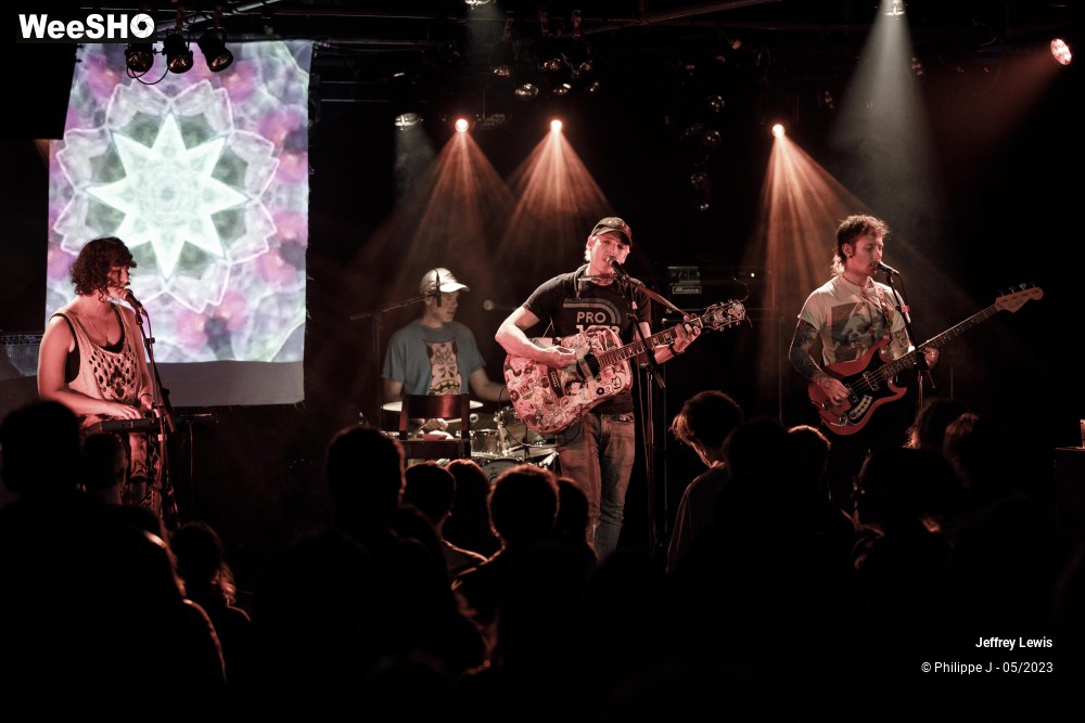 18/23 photos du spectacle Jeffrey Lewis & The Voltage