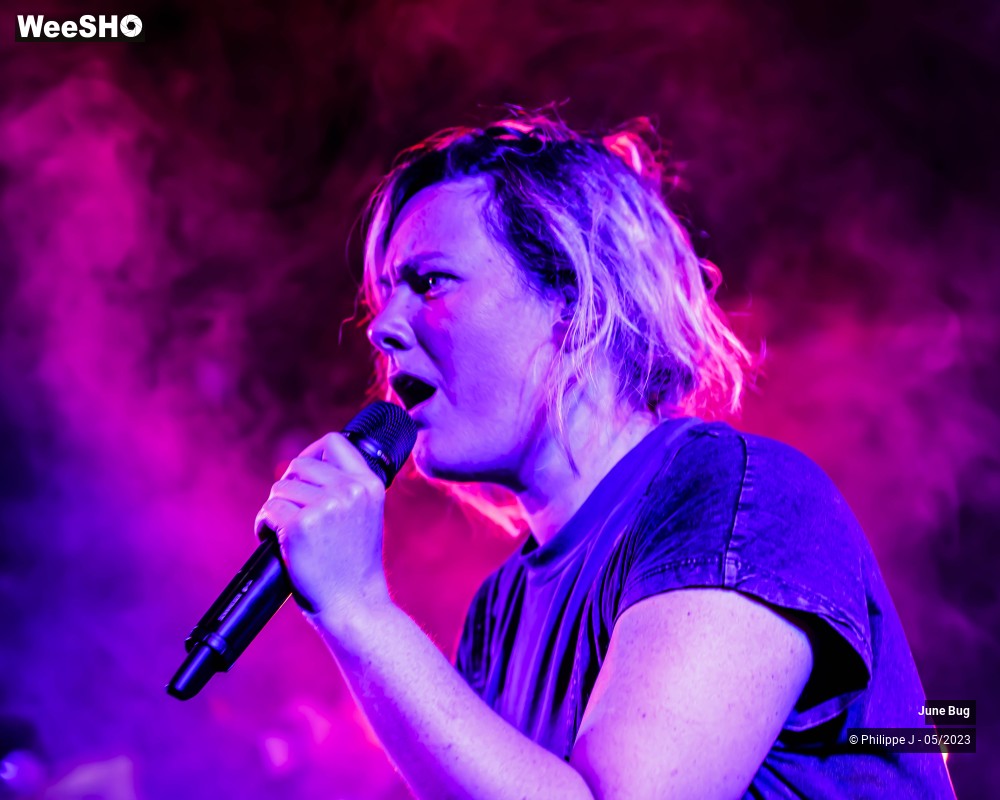 19/20 photos du spectacle June Bug