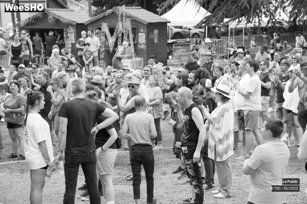 8/27 photos du spectacle Ambiance du dimanche aux Agités du Mélange 2023