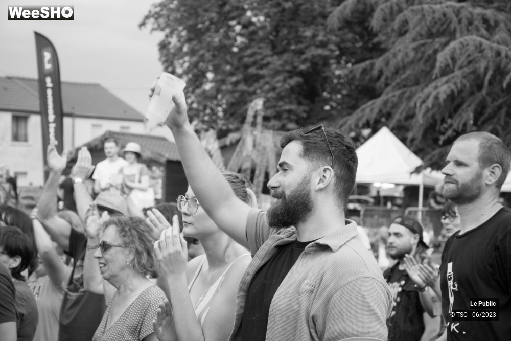 24/27 photos du spectacle Ambiance du dimanche aux Agités du Mélange 2023