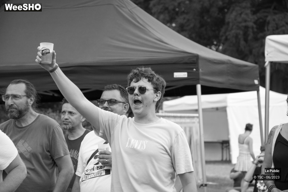 26/27 photos du spectacle Ambiance du dimanche aux Agités du Mélange 2023