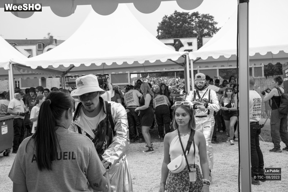 17/50 photos du spectacle Ambiance du 16 août 2023 au Cabaret Vert