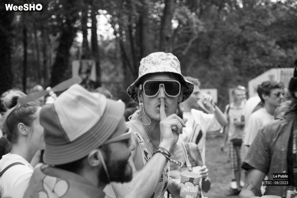 27/50 photos du spectacle Ambiance du 16 août 2023 au Cabaret Vert