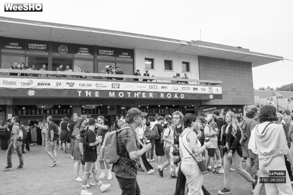 28/50 photos du spectacle Ambiance du 16 août 2023 au Cabaret Vert