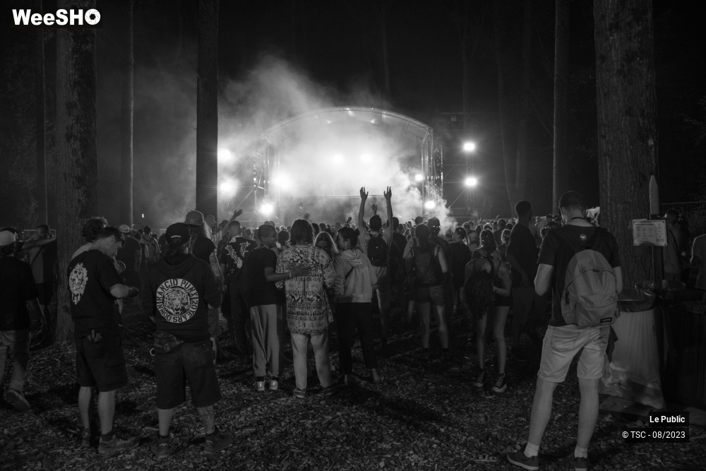 49/50 photos du spectacle Ambiance du 16 août 2023 au Cabaret Vert