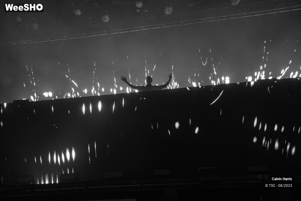 1/11 photos du spectacle Calvin Harris