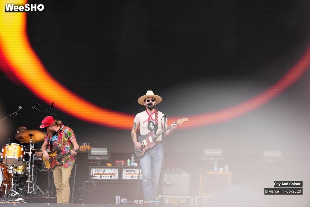 1/13 photos du spectacle City And Colour