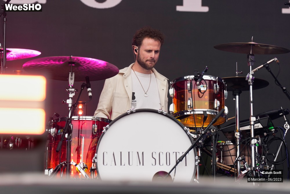 1/23 photos du spectacle Calum Scott
