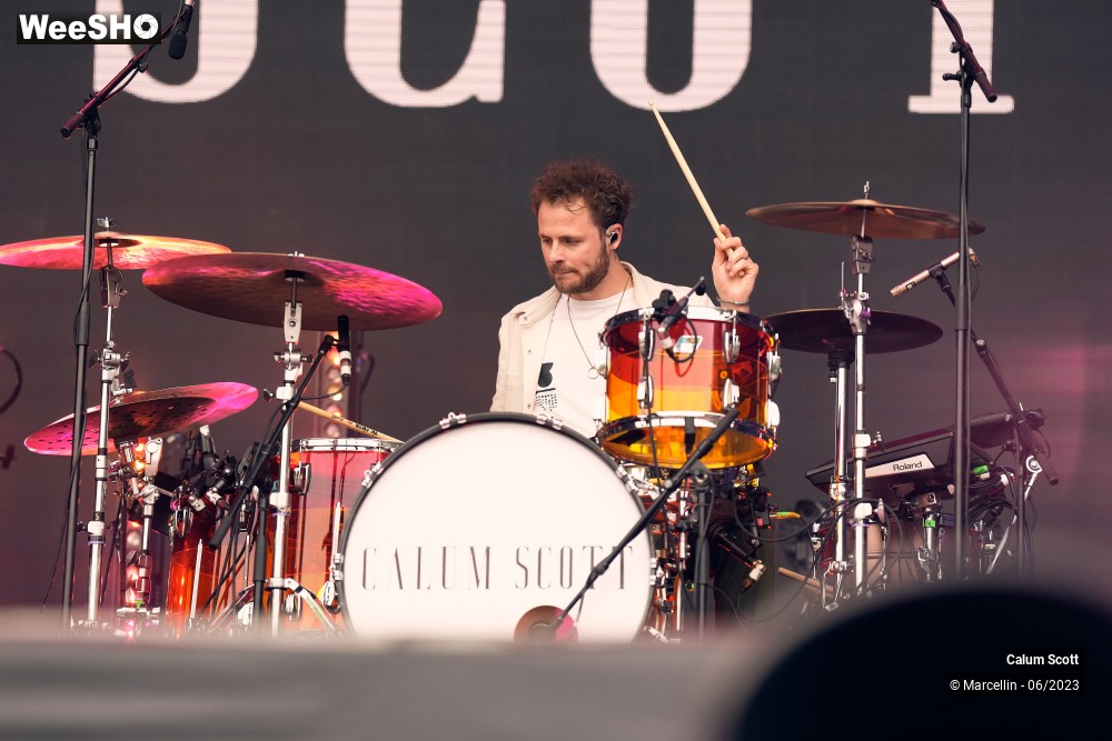 10/23 photos du spectacle Calum Scott