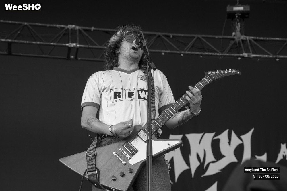 11/16 photos du spectacle Amyl & the Sniffers