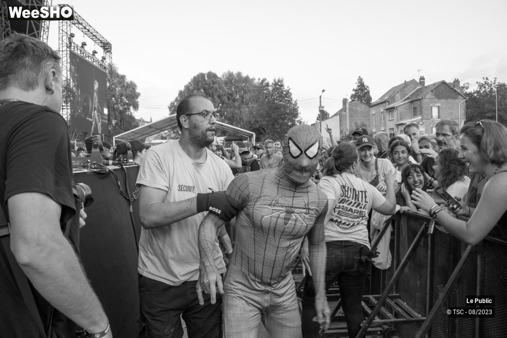 5/20 photos du spectacle Ambiance du 17 août 2023 au Cabaret Vert