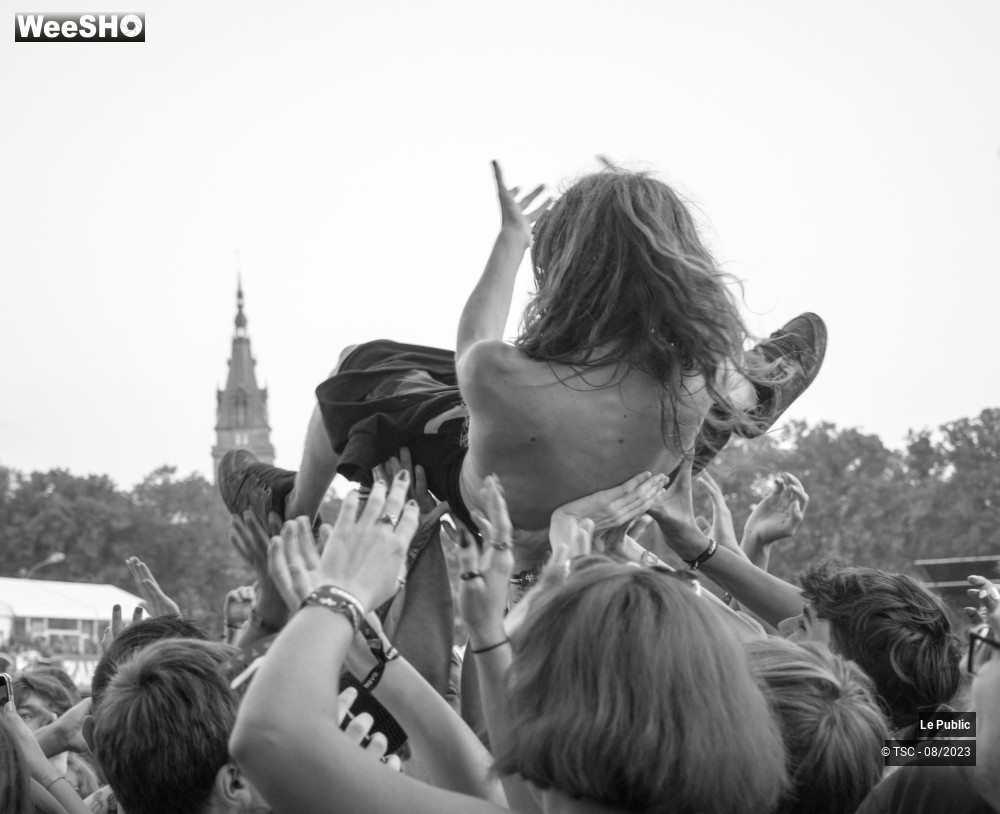 7/20 photos du spectacle Ambiance du 17 août 2023 au Cabaret Vert