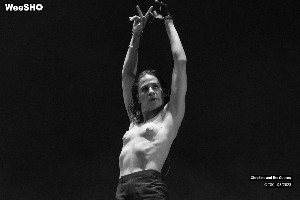19/23 photos du spectacle Christine and the Queens