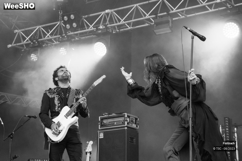 15/15 photos du spectacle Fishbach