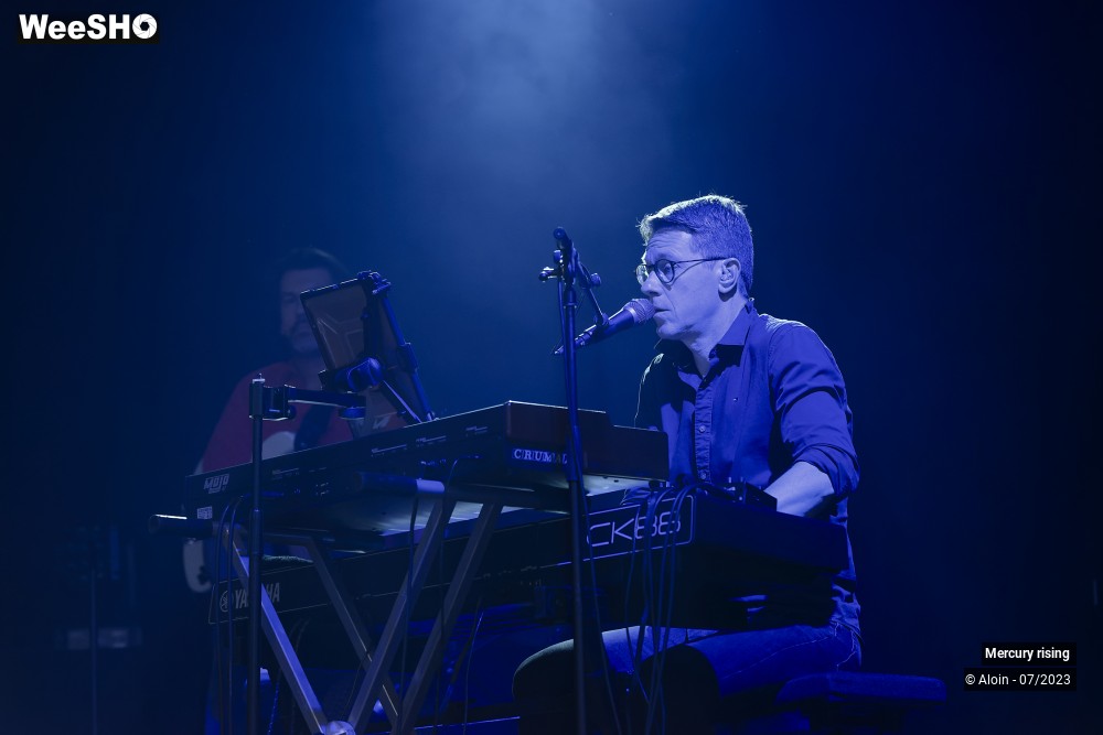 3/46 photos du spectacle Mercury rising