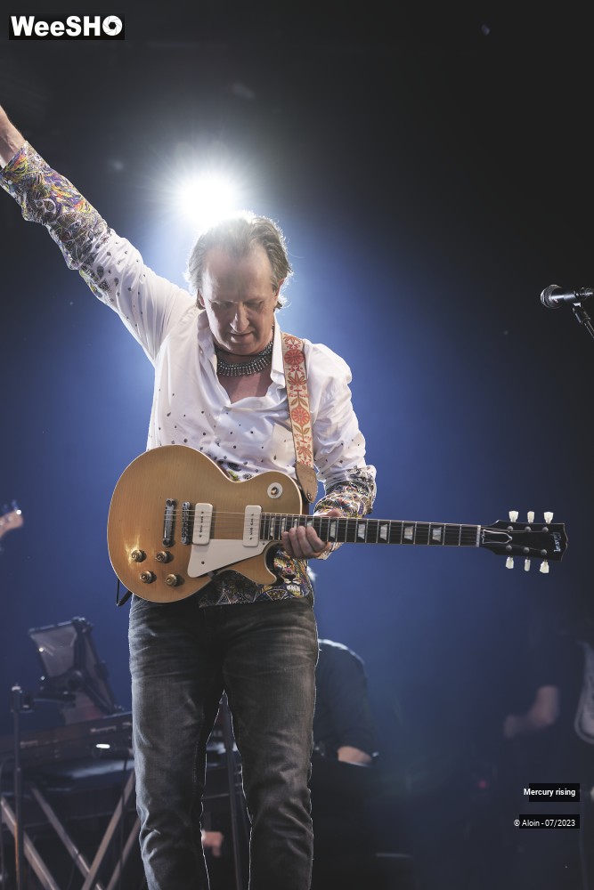 6/46 photos du spectacle Mercury rising