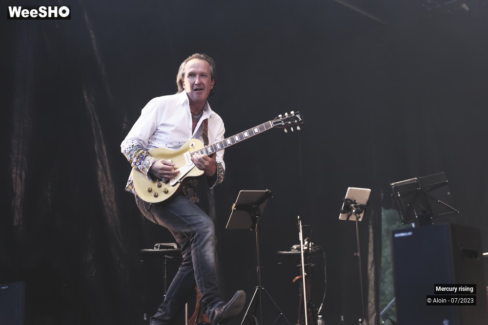 16/46 photos du spectacle Mercury rising