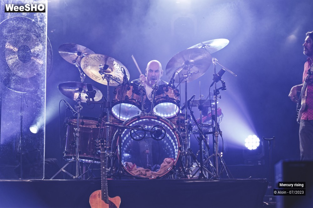 38/46 photos du spectacle Mercury rising