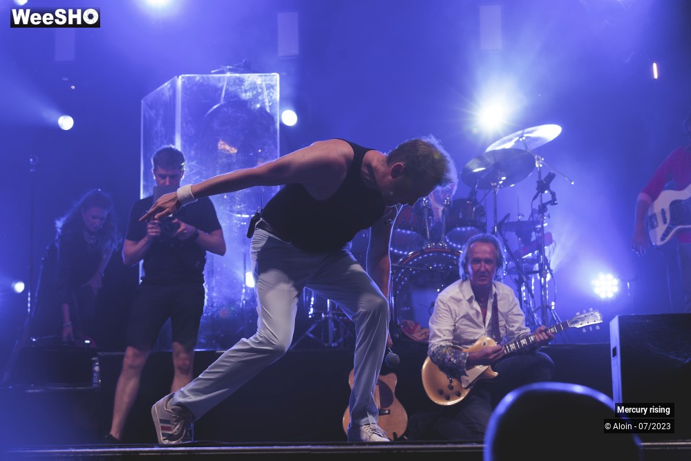 40/46 photos du spectacle Mercury rising