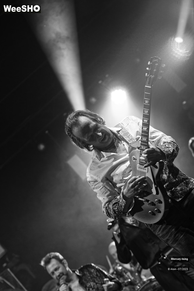 43/46 photos du spectacle Mercury rising