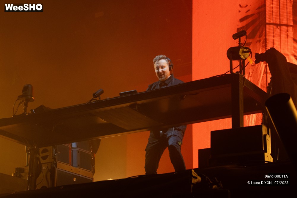11/13 photos du spectacle David Guetta