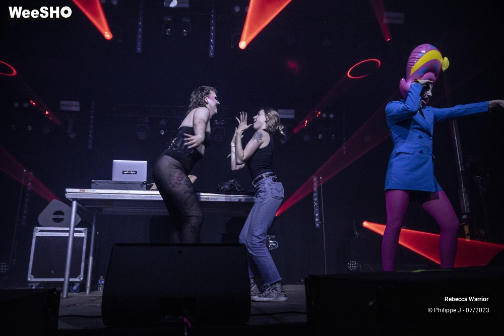 13/15 photos du spectacle Rebeka Warrior